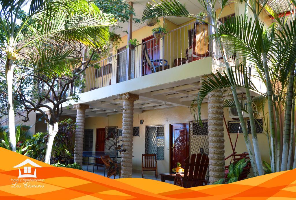 Hotel Y Apartments Los Cisneros マナグア エクステリア 写真