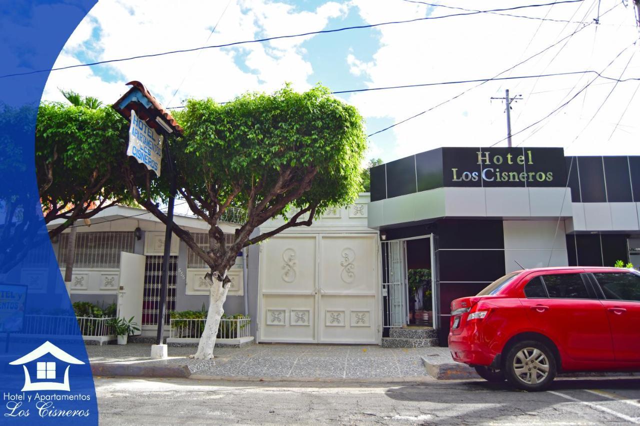 Hotel Y Apartments Los Cisneros マナグア エクステリア 写真
