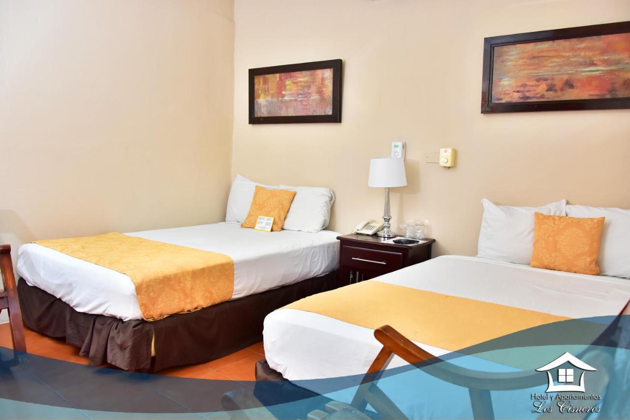 Hotel Y Apartments Los Cisneros マナグア エクステリア 写真